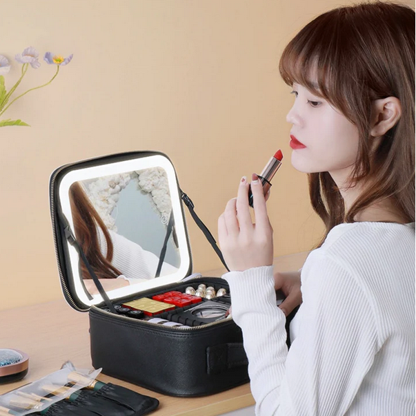 Luxus LED Kosmetikkoffer